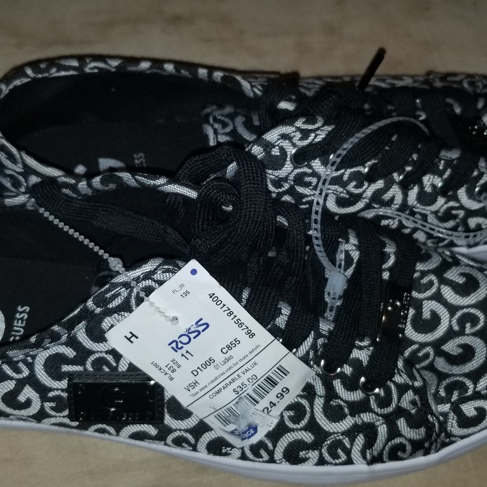 Womens sneakers